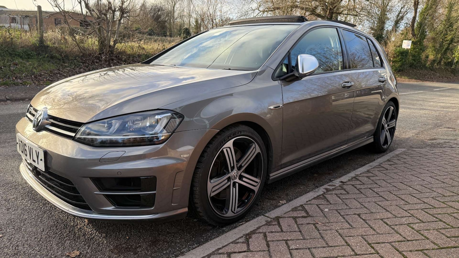 Used Volkswagen Golf 2016 for sale - 76894452: Photo 3