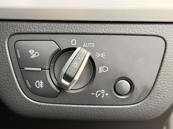 Used Audi Q5 2020 for sale - 76129231: Photo 43