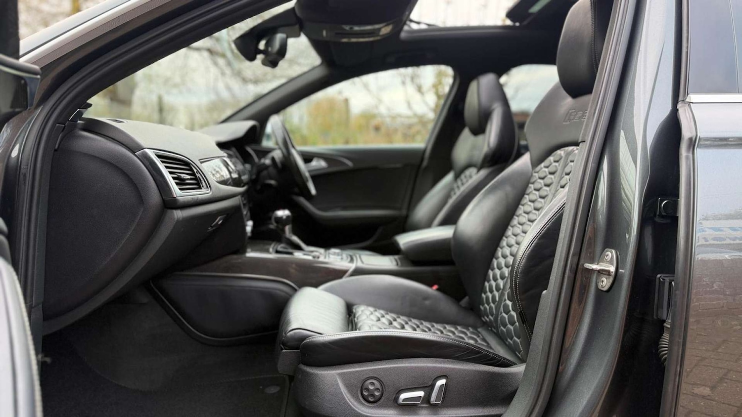 Used Audi RS6 2014 for sale - 76640004: Photo 11