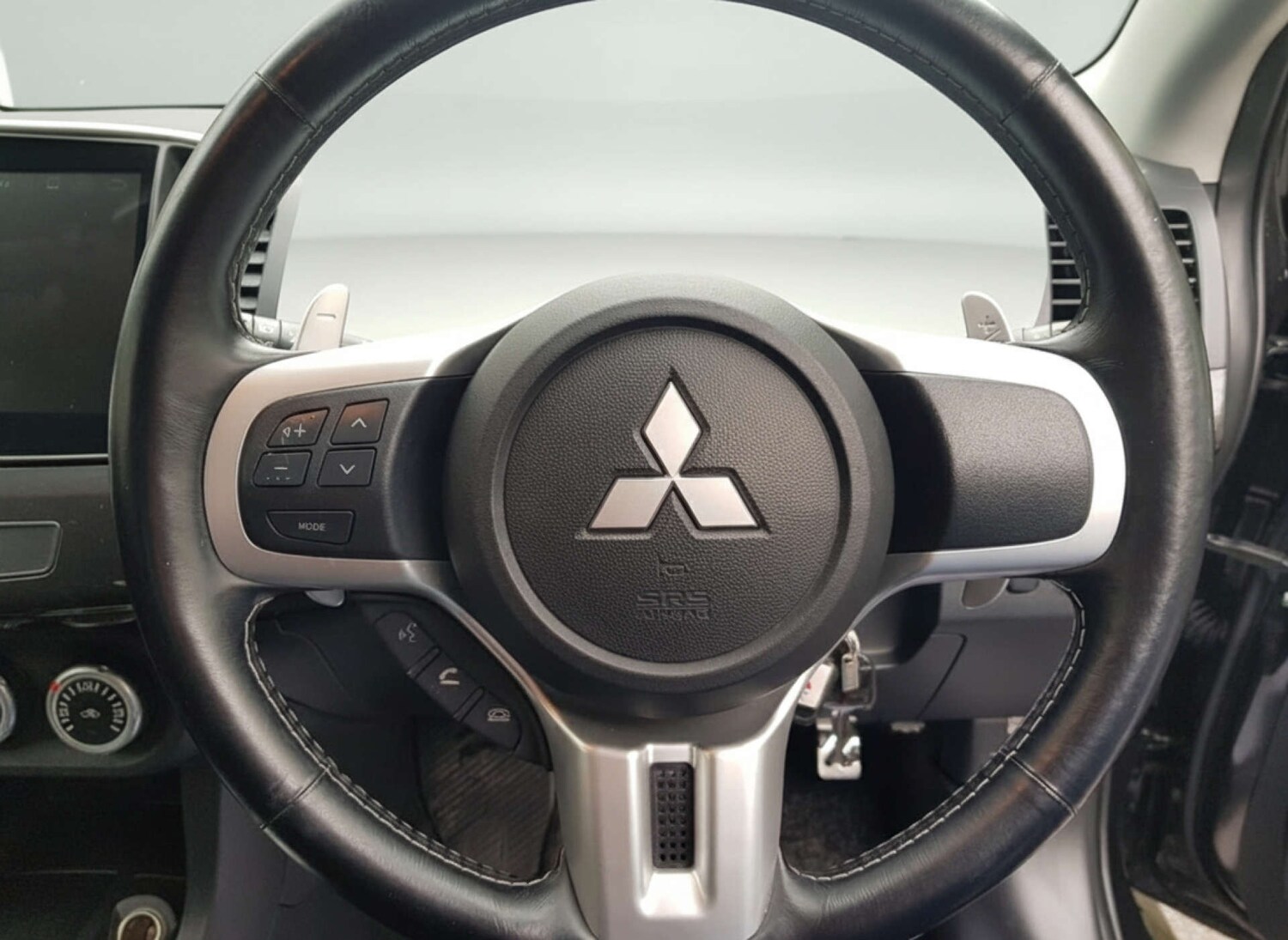 Used Mitsubishi Lancer 2011 for sale - 77370964: Photo 11