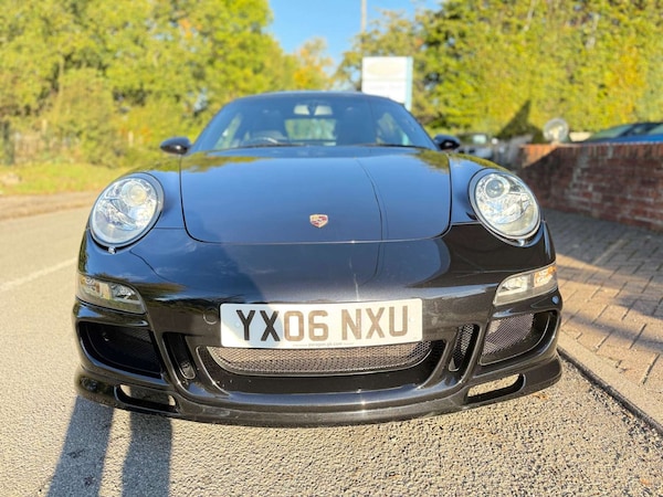 Used Porsche 911 2006 for sale - 76114498: Photo 2