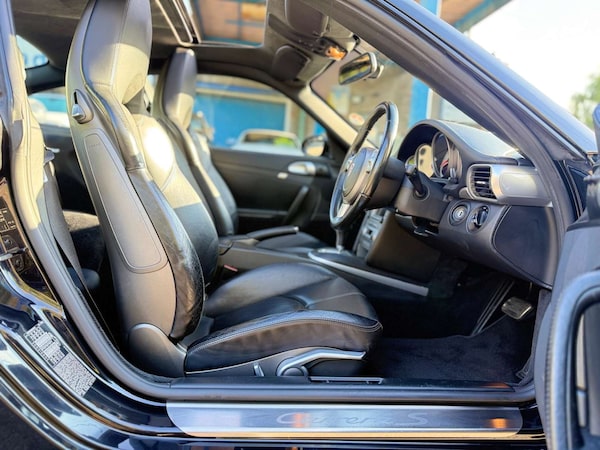 Used Porsche 911 2006 for sale - 76114498: Photo 4