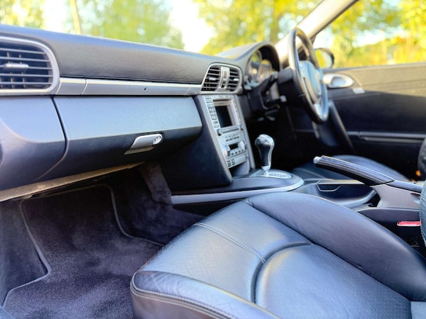 Used Porsche 911 2006 for sale - 76114498: Photo 9