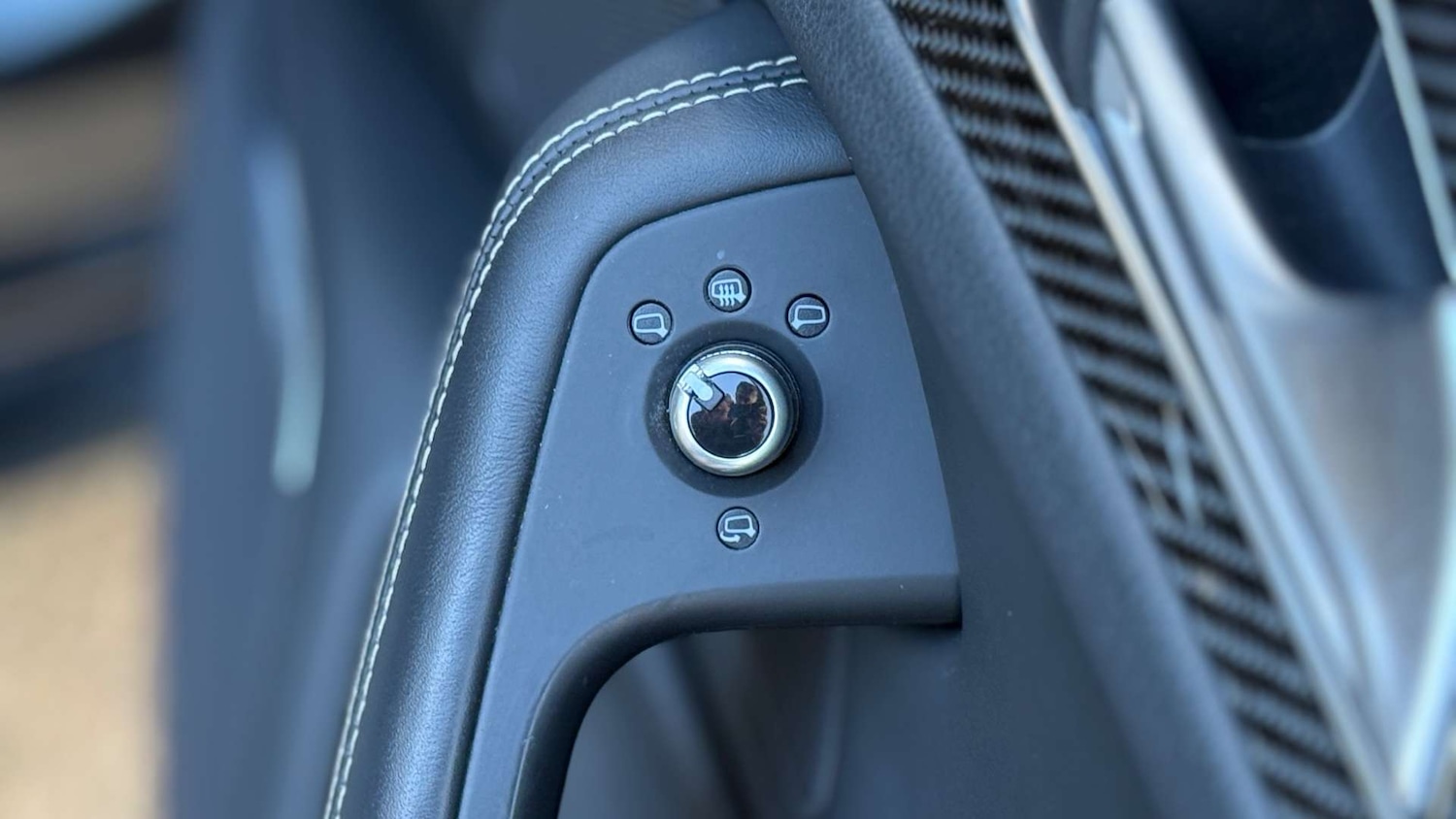 Used Audi RS6 2014 for sale - 76829861: Photo 32