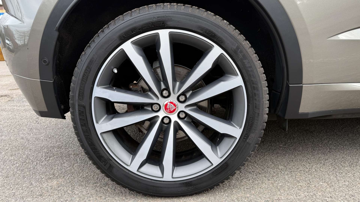 Used Jaguar E-Pace 2018 for sale - 77632640: Photo 47