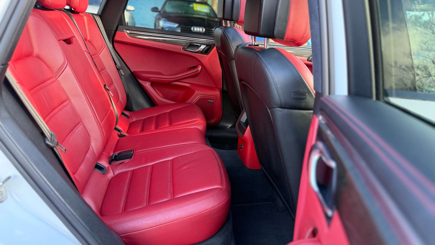 Used Porsche Macan 2015 for sale - 77328608: Photo 14