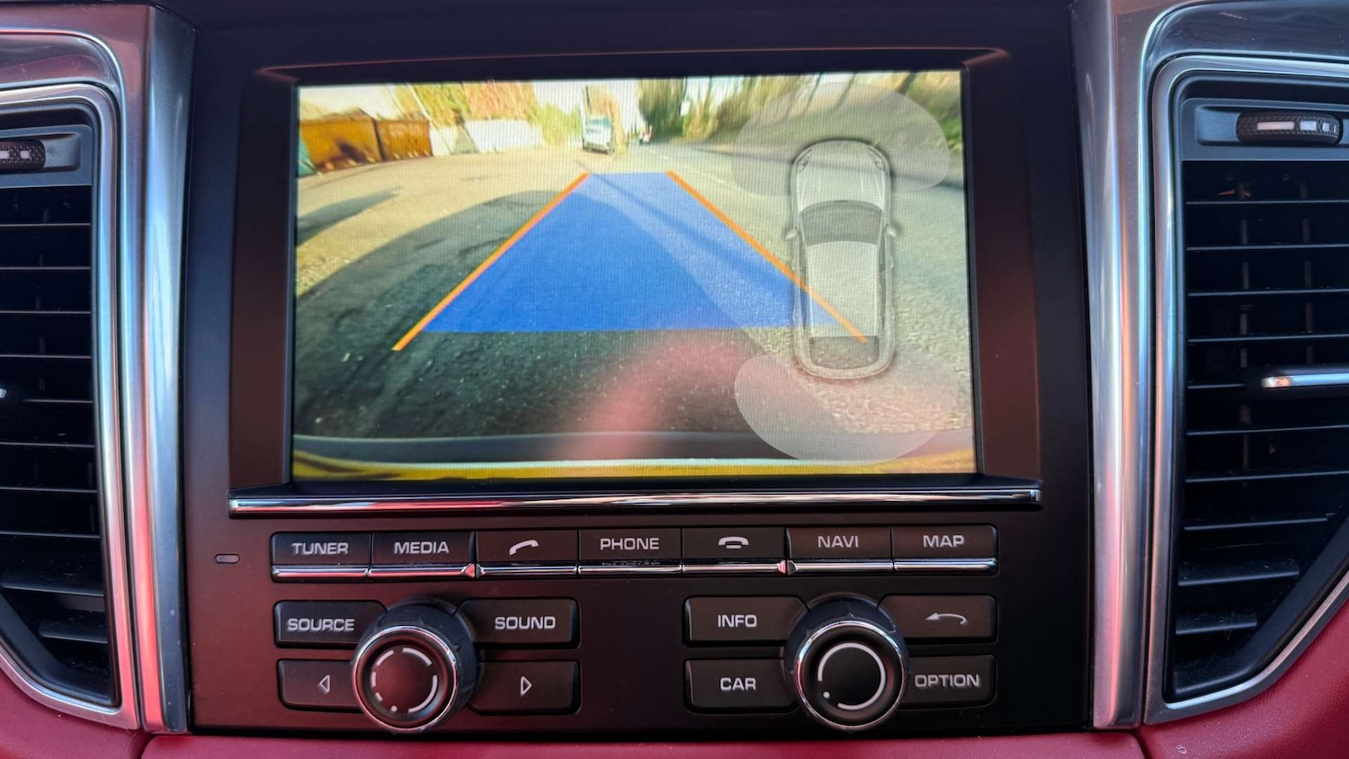 Used Porsche Macan 2015 for sale - 77328608: Photo 28