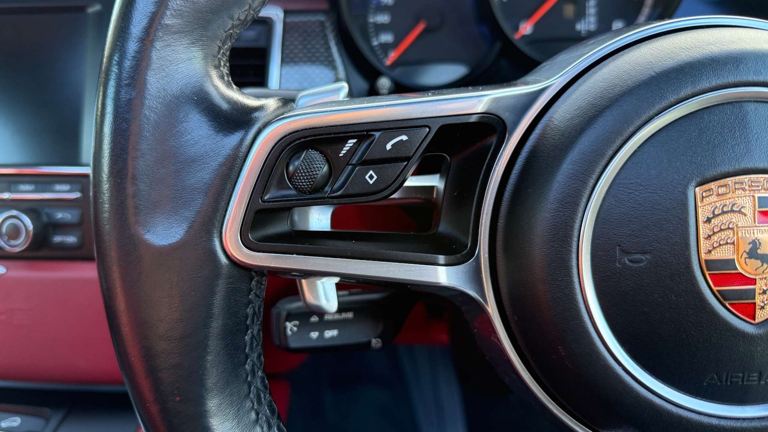 Used Porsche Macan 2015 for sale - 77328608: Photo 30