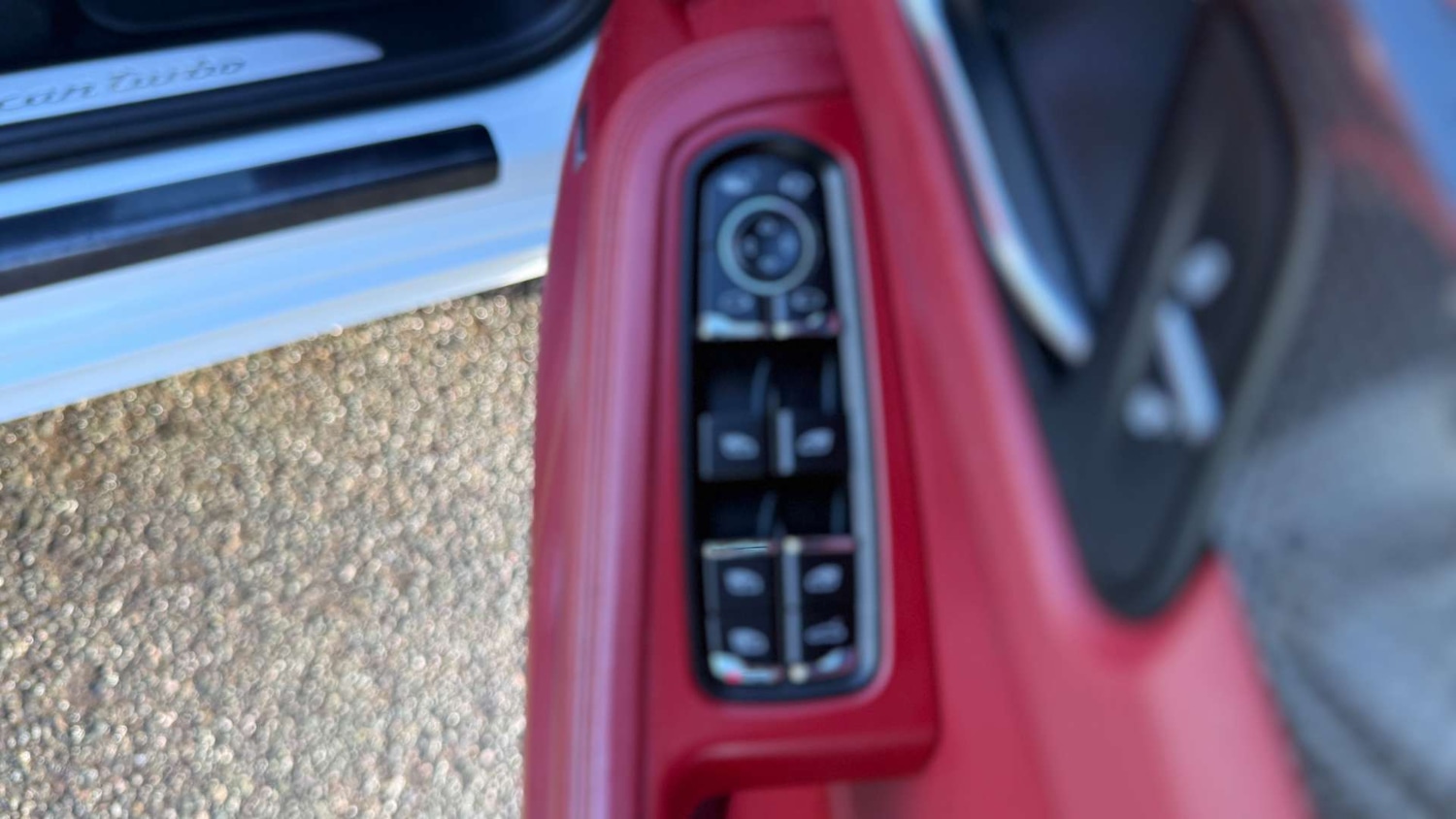 Used Porsche Macan 2015 for sale - 77328608: Photo 38