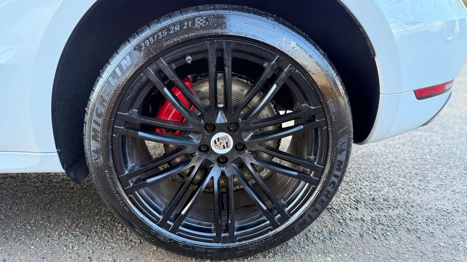 Used Porsche Macan 2015 for sale - 77328608: Photo 45