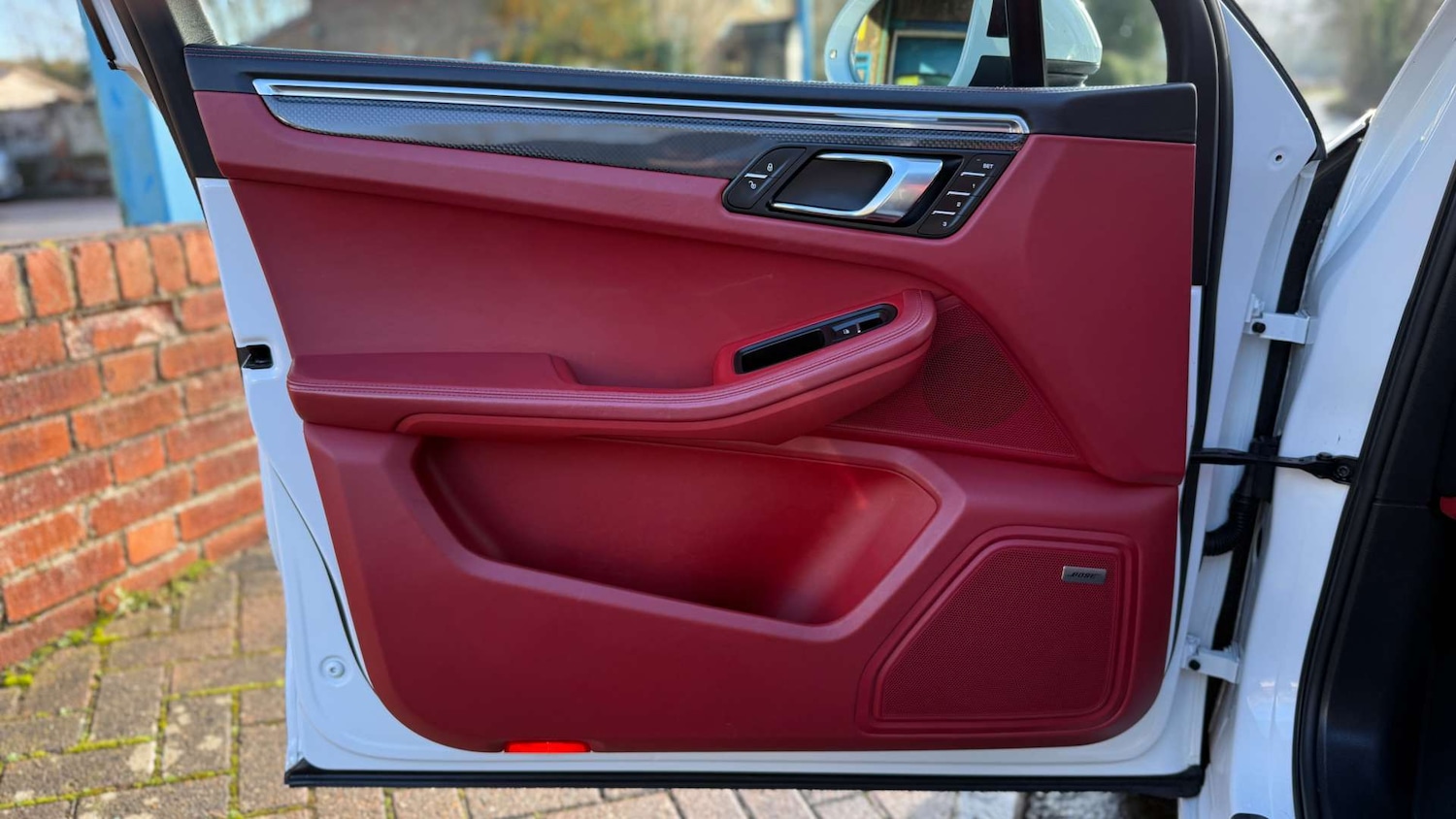 Used Porsche Macan 2015 for sale - 77328608: Photo 49