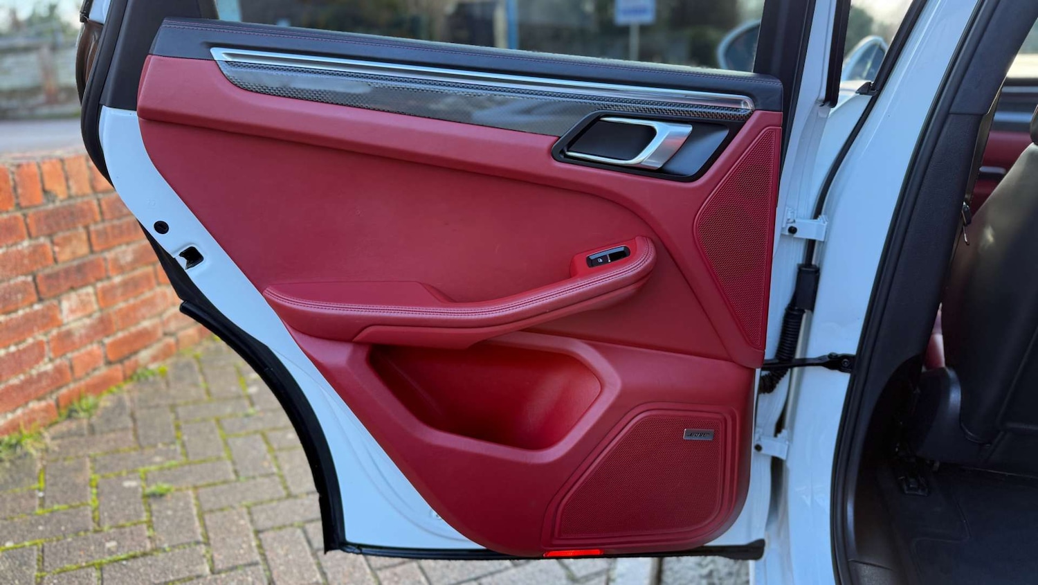 Used Porsche Macan 2015 for sale - 77328608: Photo 51