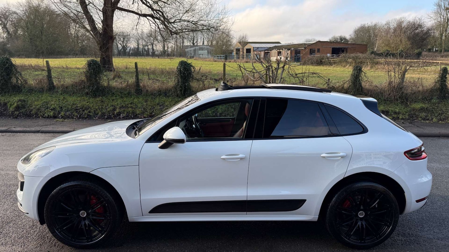 Used Porsche Macan 2015 for sale - 77328608: Photo 54