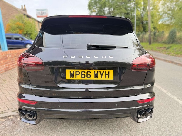 Used Porsche Cayenne 2016 for sale - 76105314: Photo 16