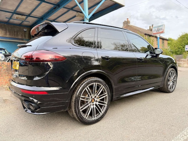 Used Porsche Cayenne 2016 for sale - 76105314: Photo 17