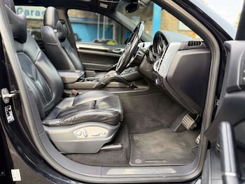 Used Porsche Cayenne 2016 for sale - 76105314: Photo 4