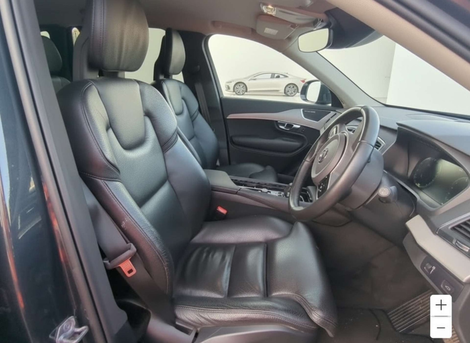 Used Volvo XC90 2021 for sale - 77632651: Photo 3