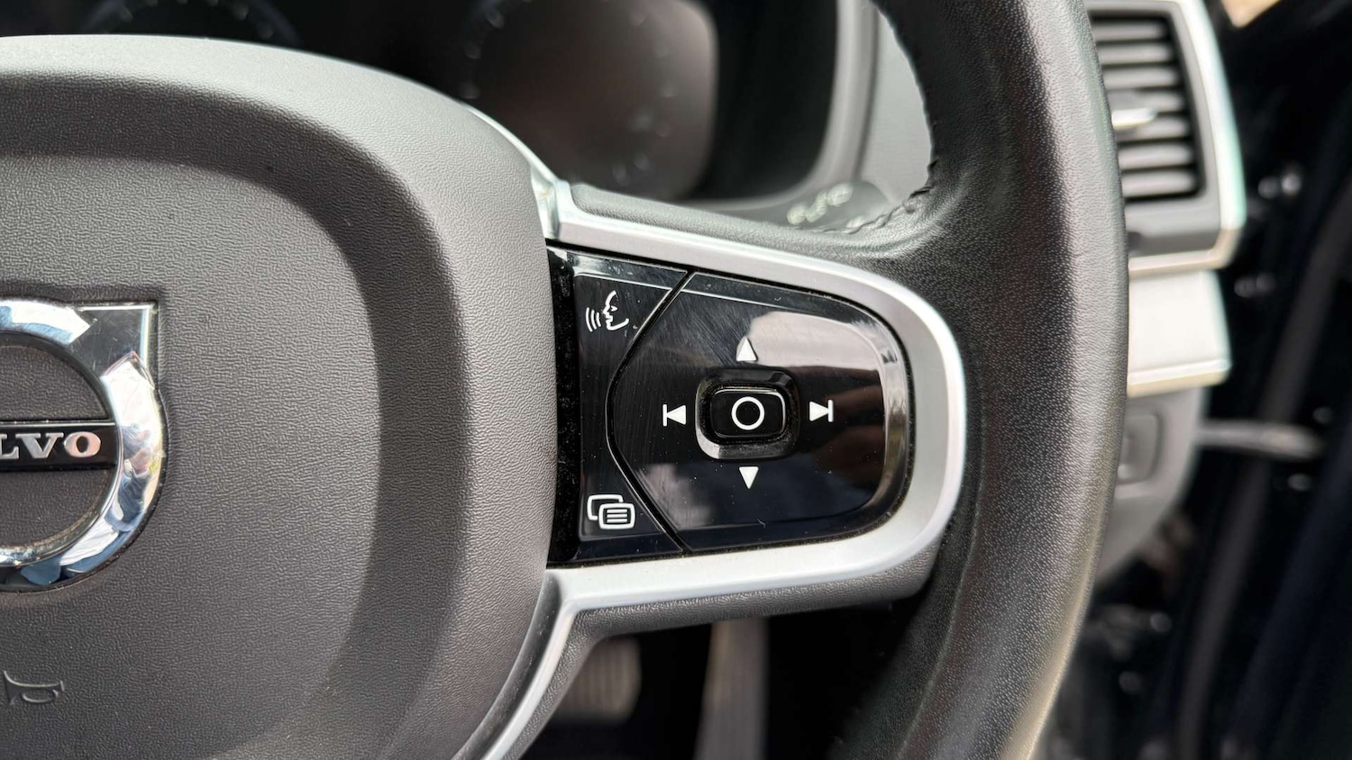 Used Volvo XC90 2021 for sale - 77632651: Photo 34