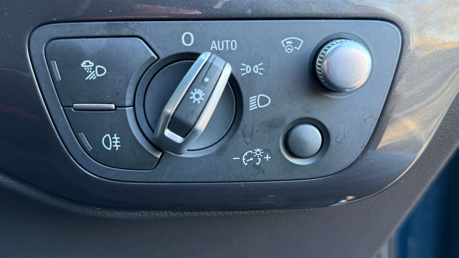 Used Audi Q7 2018 for sale - 76757909: Photo 34