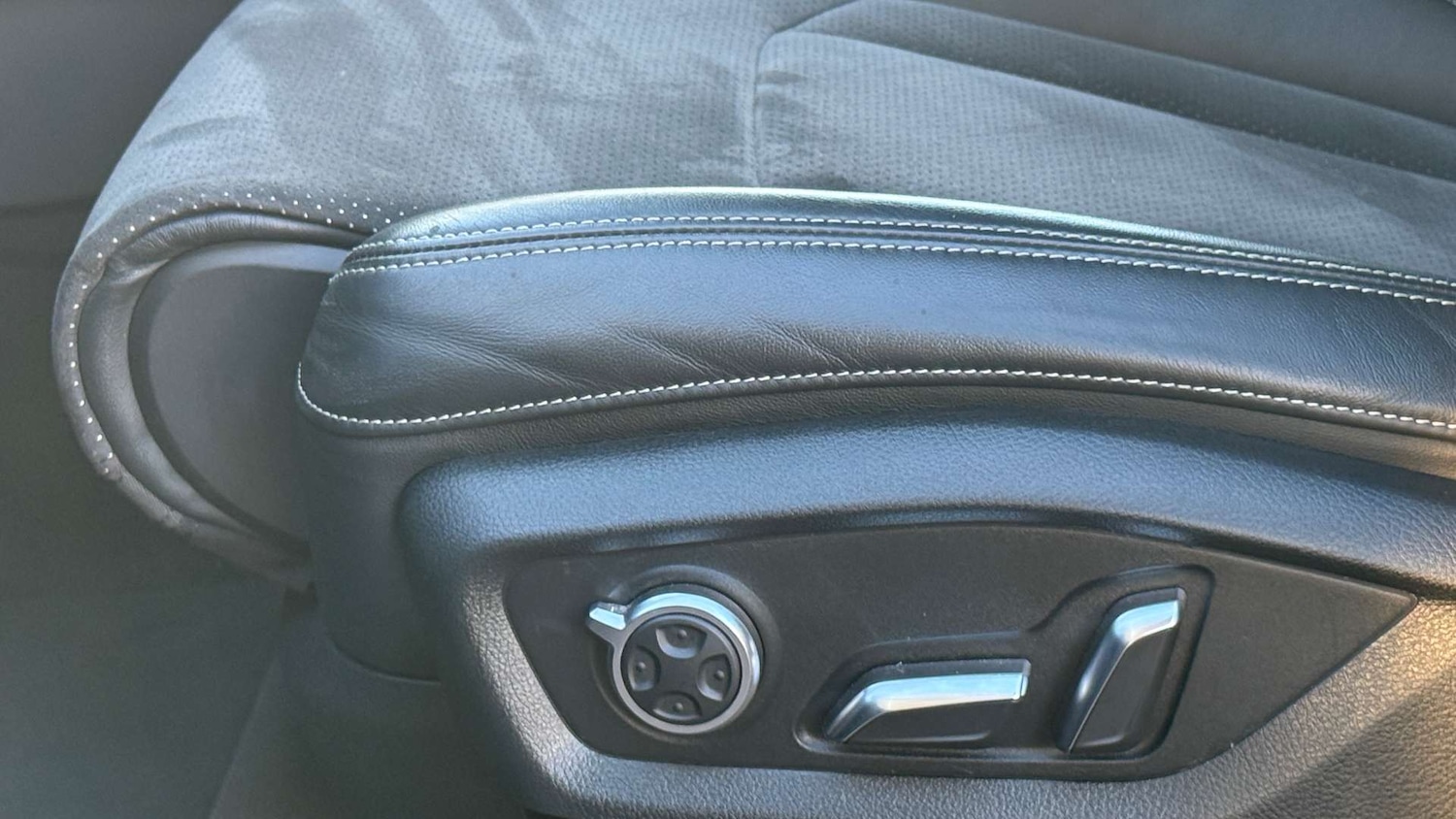 Used Audi Q7 2018 for sale - 76757909: Photo 36