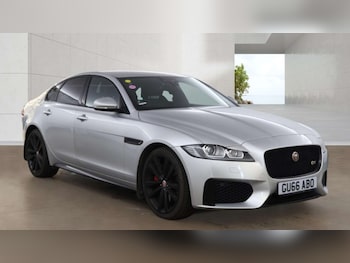 Used Jaguar XF 2016 for sale - 79483525: Photo