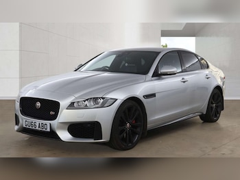 Used Jaguar XF 2016 for sale - 79483525: Photo