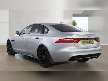 Used Jaguar XF 2016 for sale - 79483525: Photo