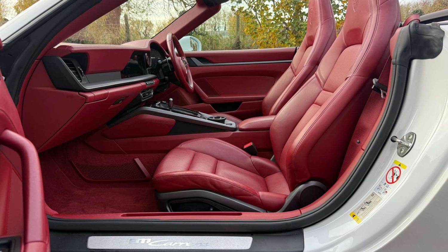 Used Porsche 911 2021 for sale - 76477422: Photo 11