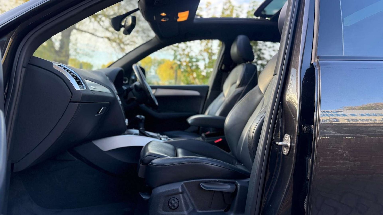 Used Audi Q5 2017 for sale - 76391877: Photo 10