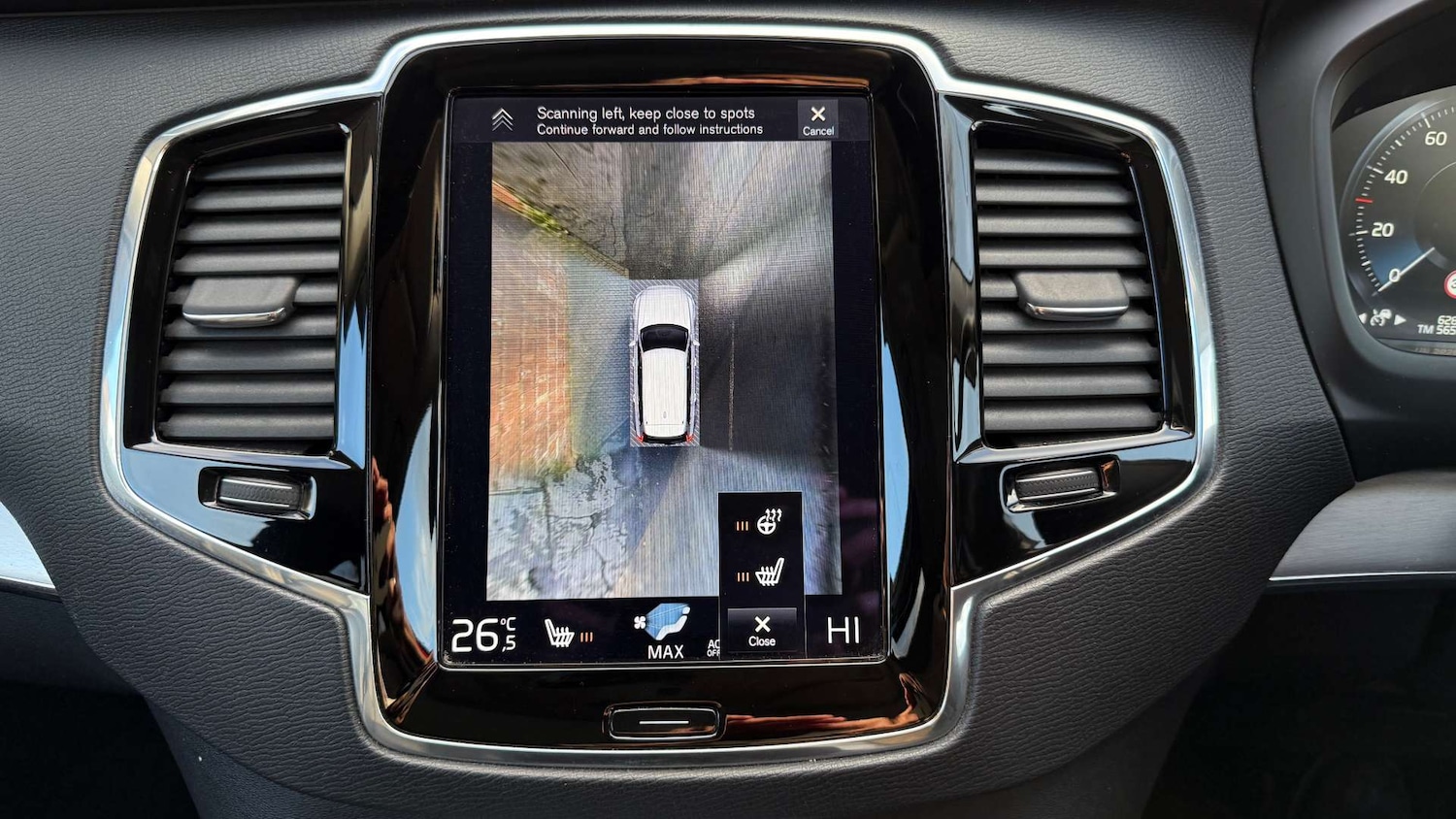 Used Volvo XC90 2016 for sale - 76946120: Photo 24