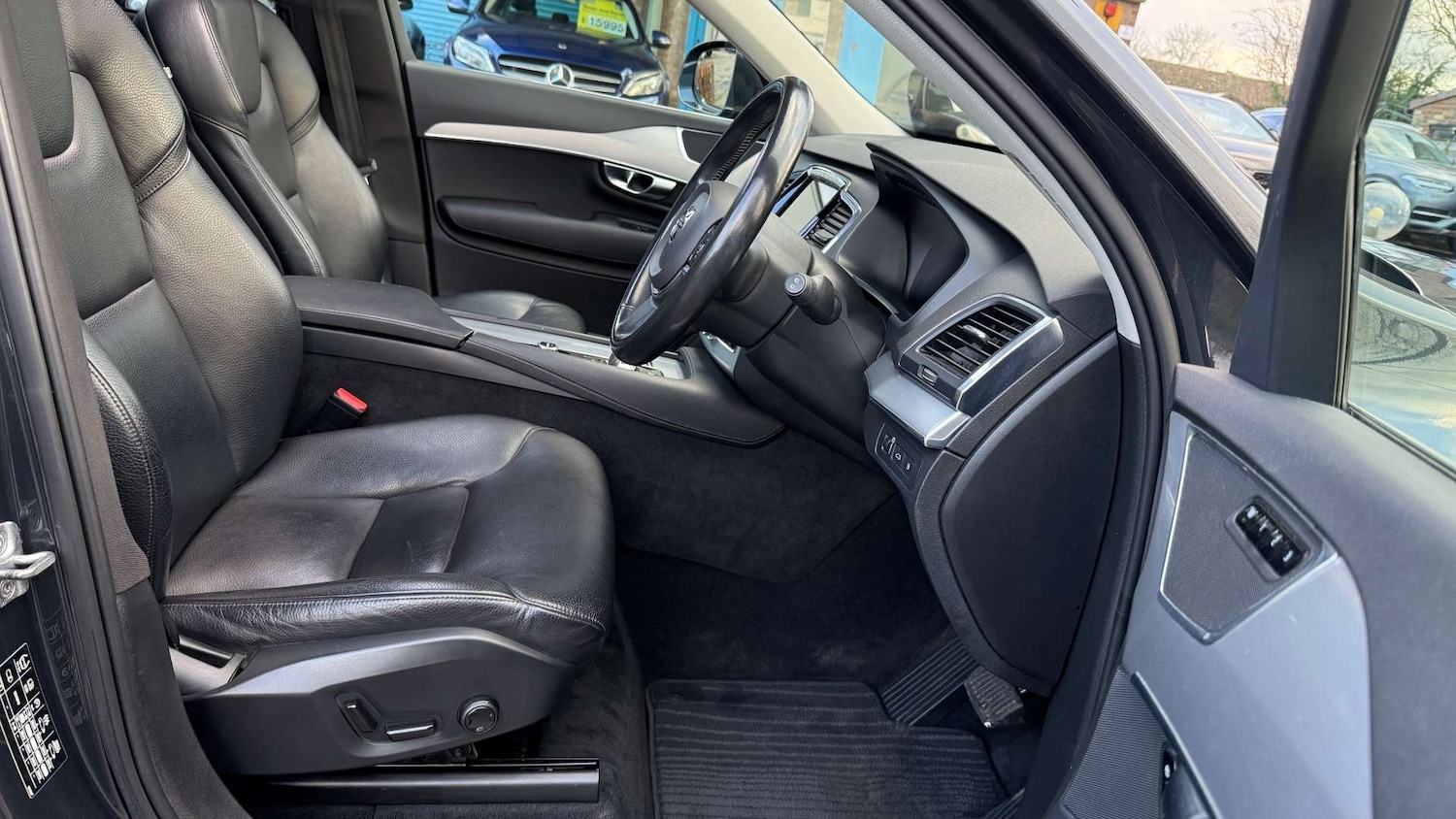 Used Volvo XC90 2016 for sale - 76946120: Photo 4