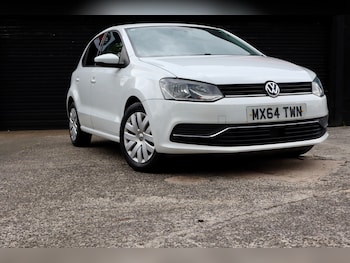 Used Volkswagen Polo 2014 for sale - 79017880: Photo