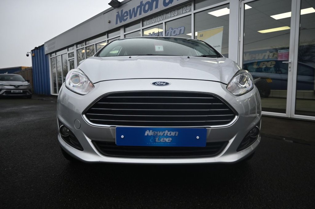 Used Ford Fiesta 2015 for sale - 77355679: Photo 6