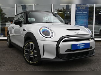 Used MINI Electric Hatch 2022 for sale - 75619381: Photo