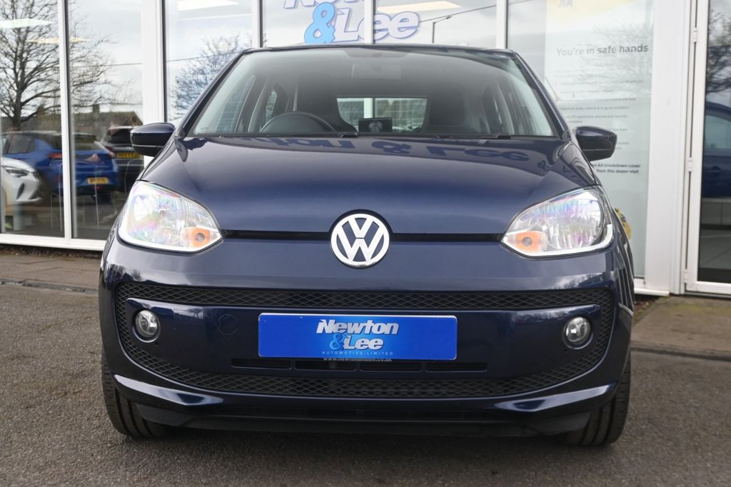 Used Volkswagen up! 2014 for sale - 77904893: Photo 2