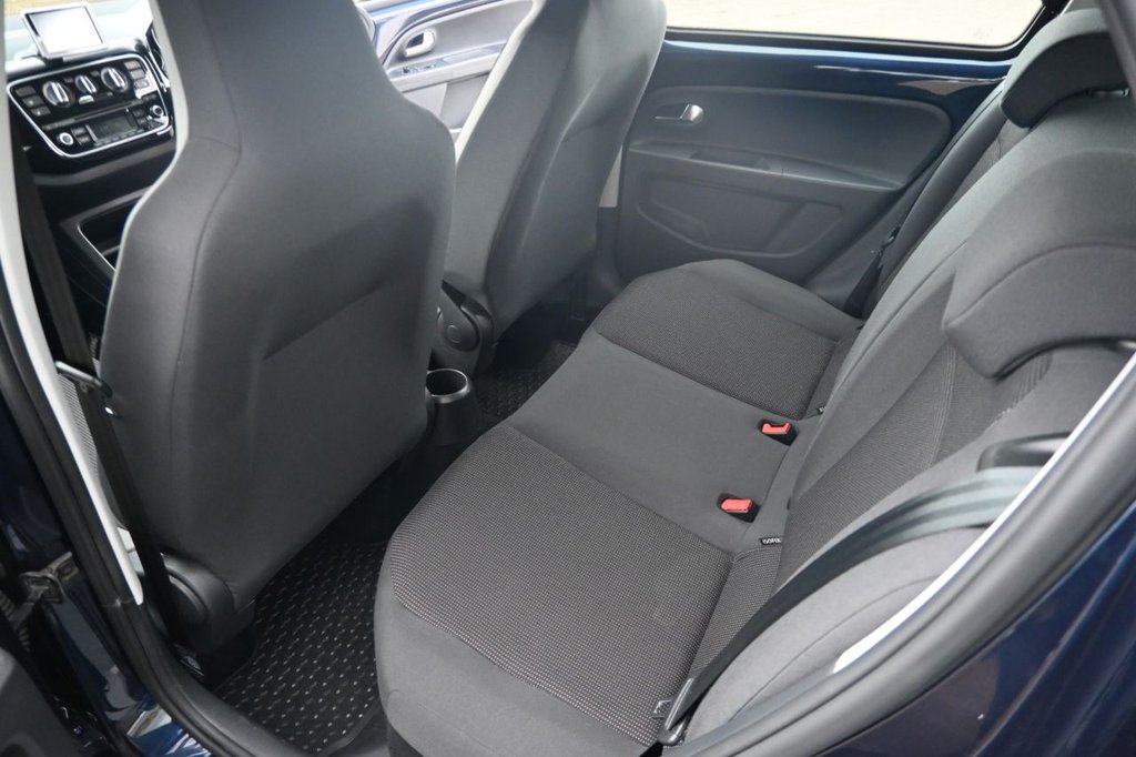 Used Volkswagen up! 2014 for sale - 77904893: Photo 27