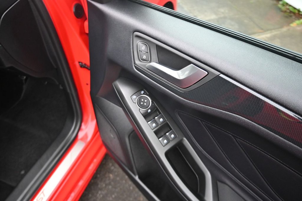 Used Ford Focus 2019 for sale - 76245401: Photo 13