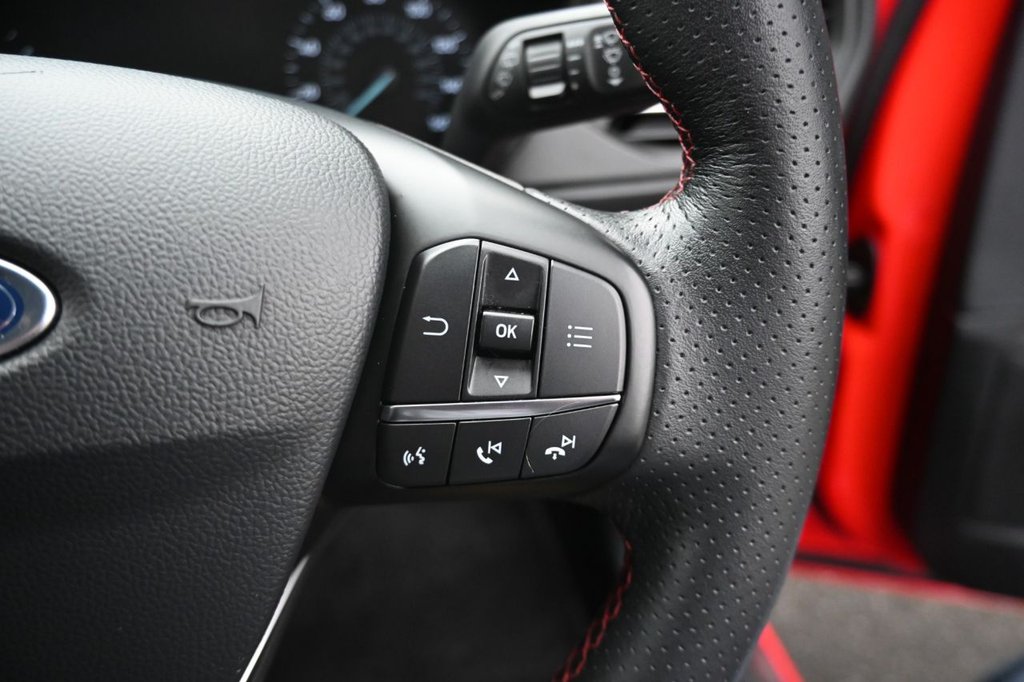 Used Ford Focus 2019 for sale - 76245401: Photo 16