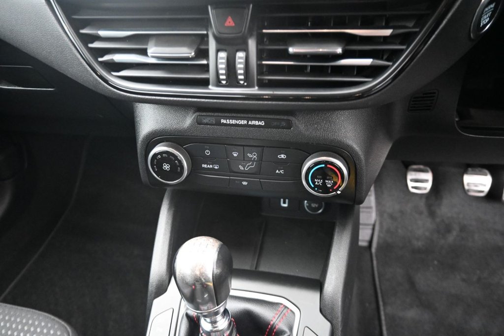 Used Ford Focus 2019 for sale - 76245401: Photo 19