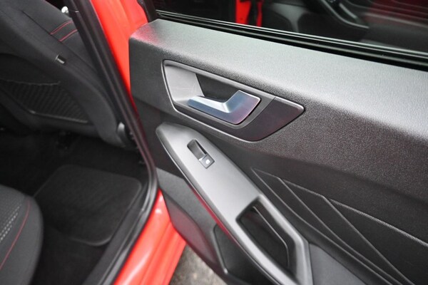 Used Ford Focus 2019 for sale - 76245401: Photo 27