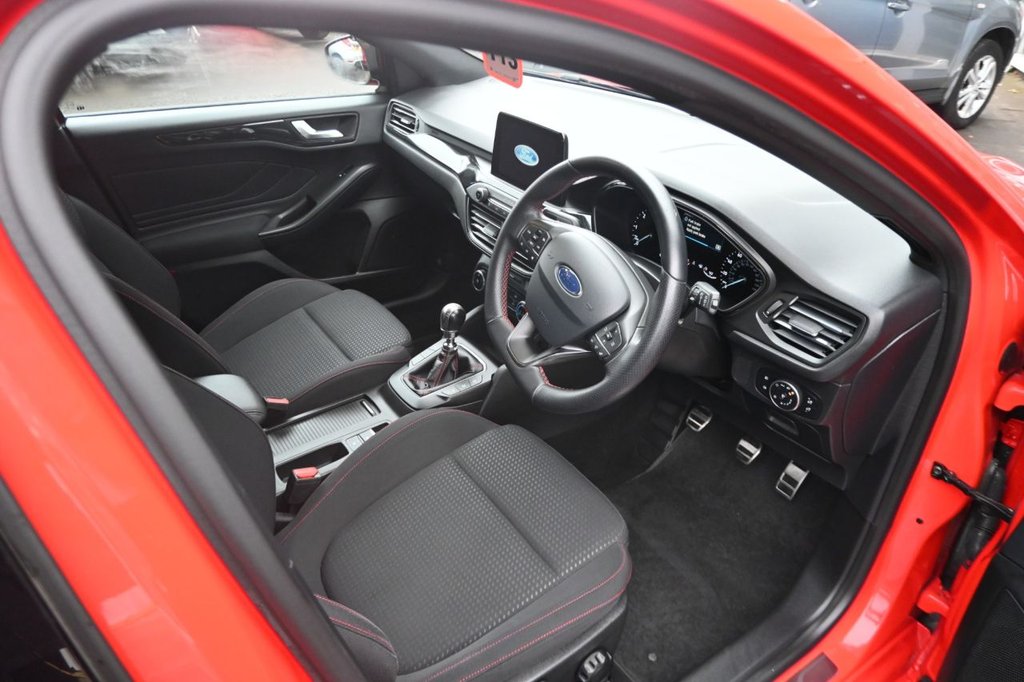 Used Ford Focus 2019 for sale - 76245401: Photo 5