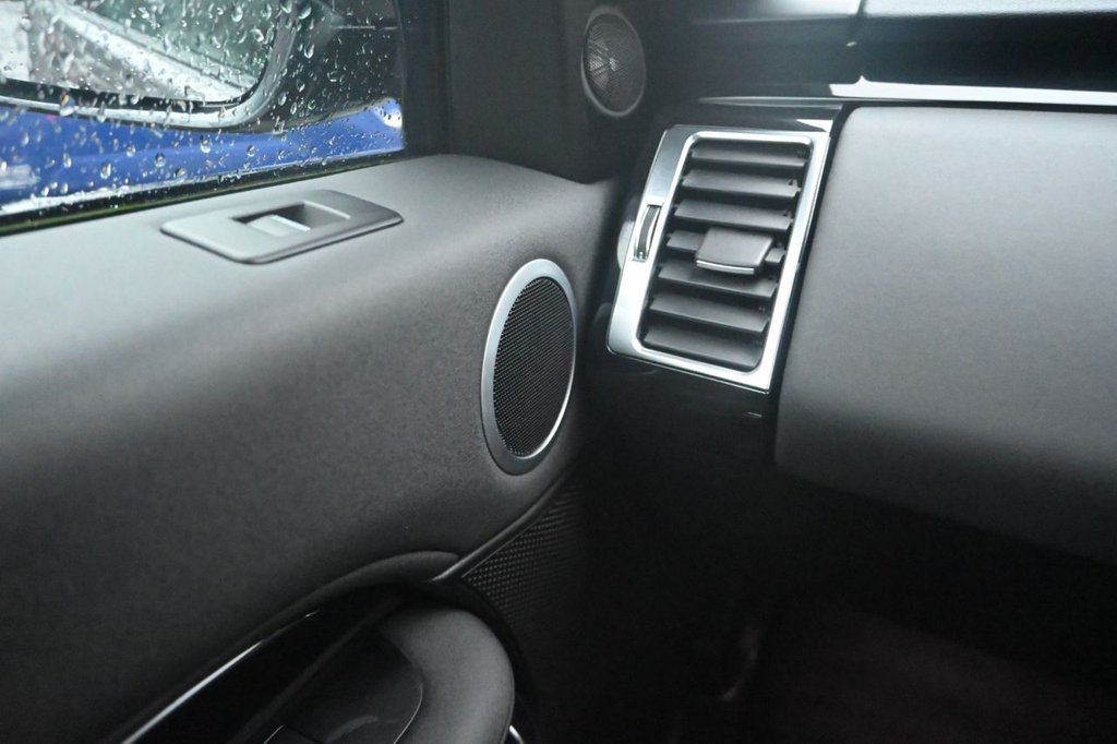 Used Land Rover Discovery 2018 for sale - 77533977: Photo 22