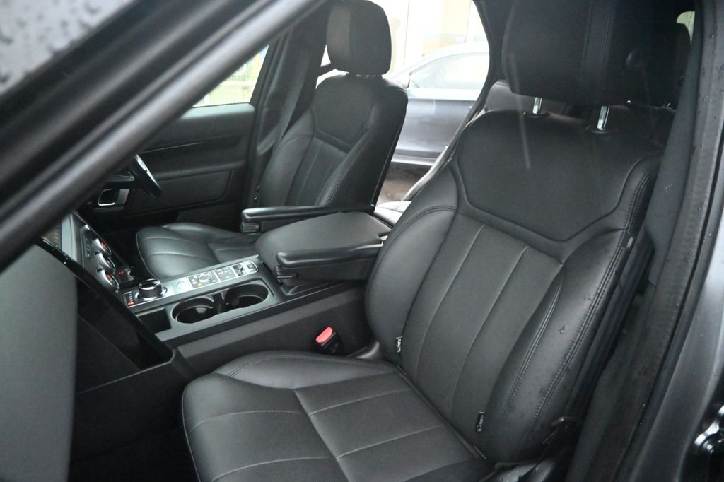 Used Land Rover Discovery 2018 for sale - 77533977: Photo 31