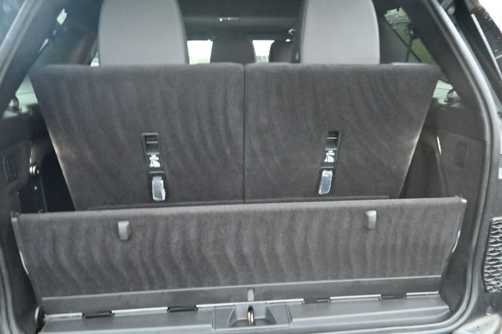 Used Land Rover Discovery 2018 for sale - 77533977: Photo 39