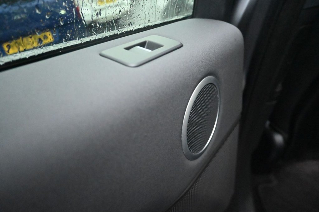 Used Land Rover Discovery 2018 for sale - 77533977: Photo 42