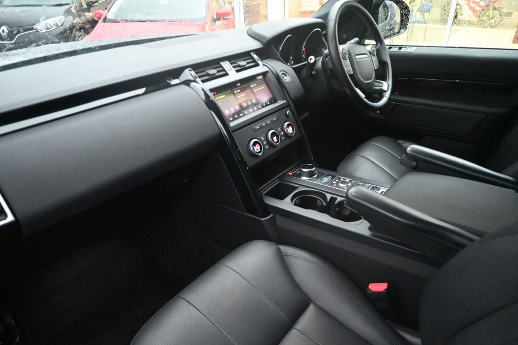 Used Land Rover Discovery 2018 for sale - 77533977: Photo 43