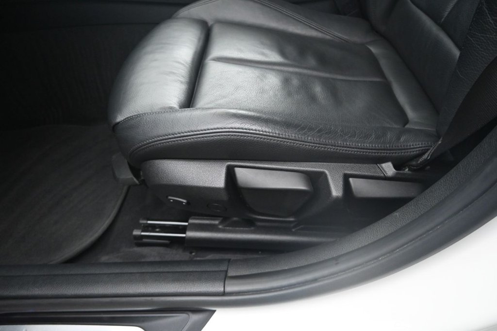 Used BMW 3 Series 2017 for sale - 77594054: Photo 48