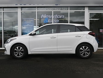 Used Hyundai i20 2019 for sale - 78726076: Photo