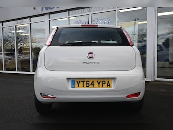 Used Fiat Punto 2014 for sale - 77188860: Photo