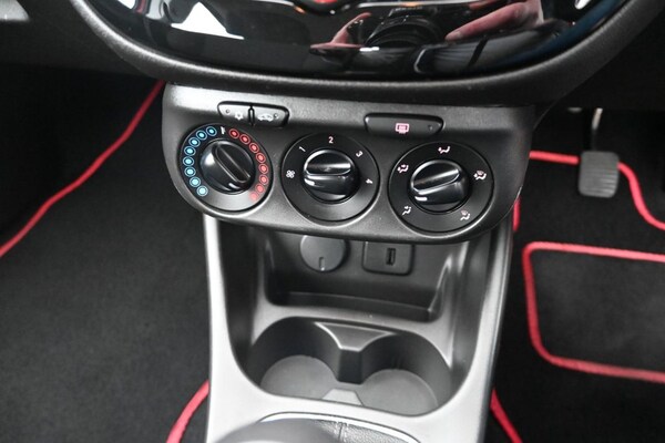 Used Vauxhall Corsa 2018 for sale - 76147593: Photo 13